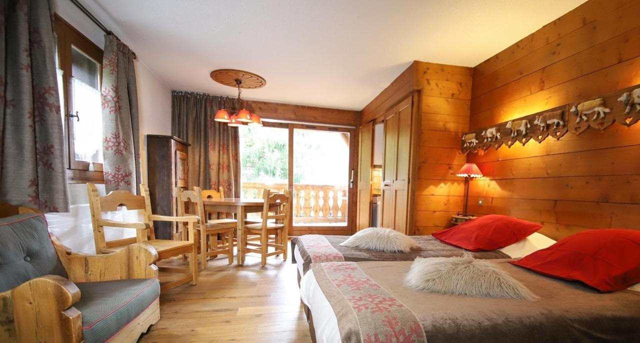 Residence Hoteliere La Renardiere Samoens Bagian luar foto