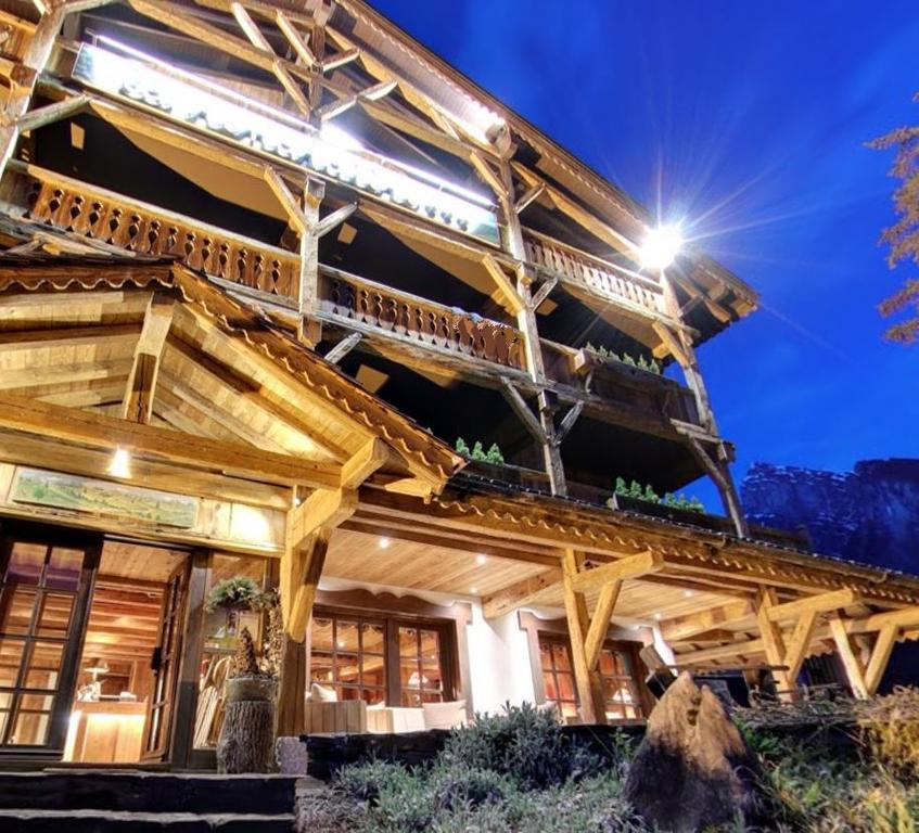 Residence Hoteliere La Renardiere Samoens Bagian luar foto